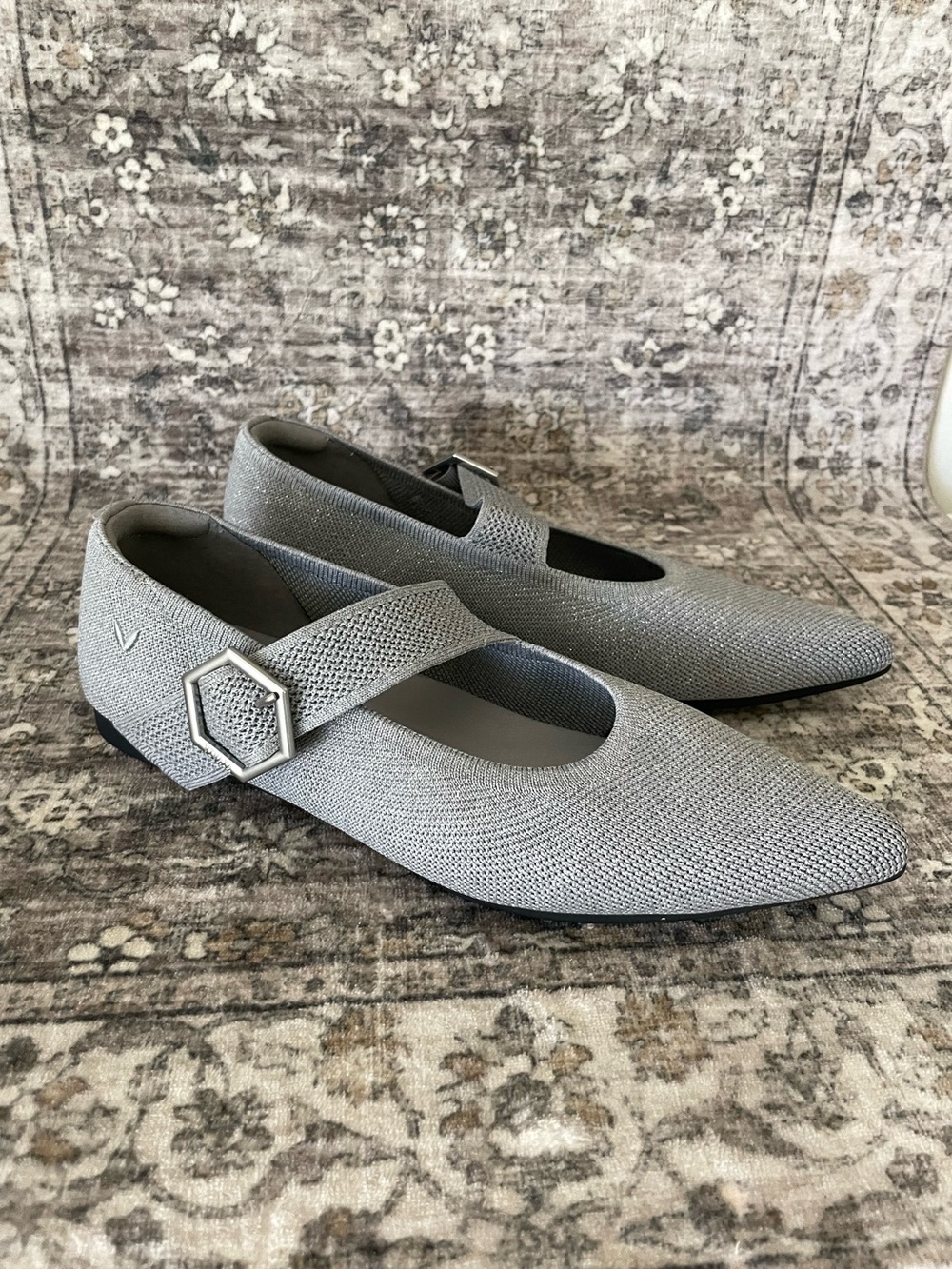 Vivaia Mary Jane Ballet Flats